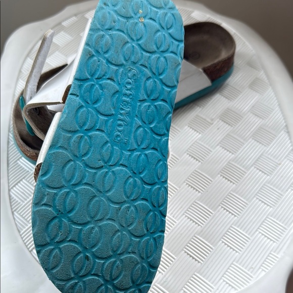White Sandals with Teal Accents - Picture 3 of 4